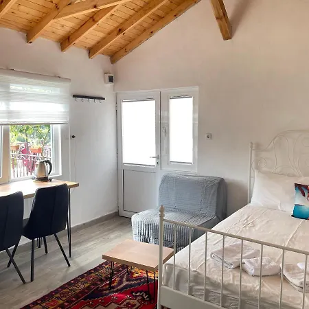 Chalet Cozy In